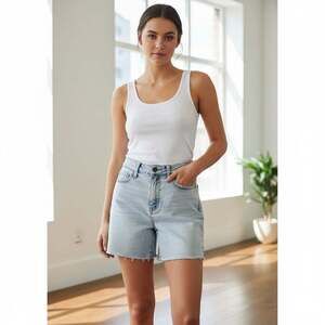 Judy Blue Slim Fit High Rise Cutoff Shorts Light Acid Wash Size 7/28 Raw Hem